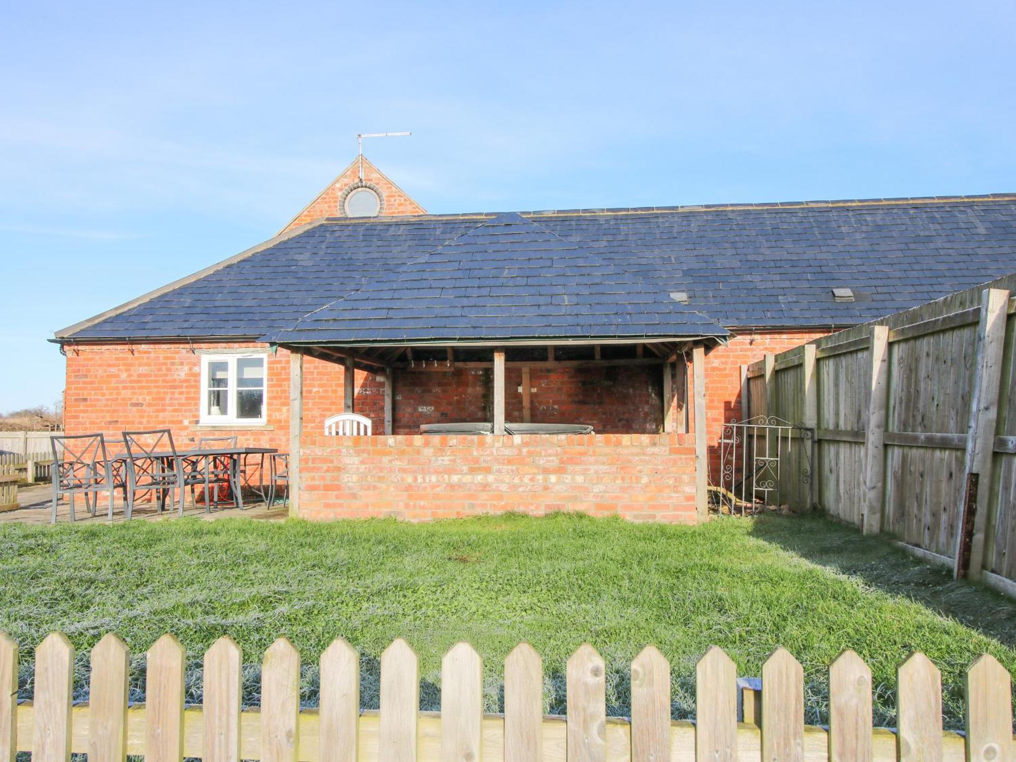 Millstone Cottages - Granary Cottage Shrewsbury Bagian luar foto